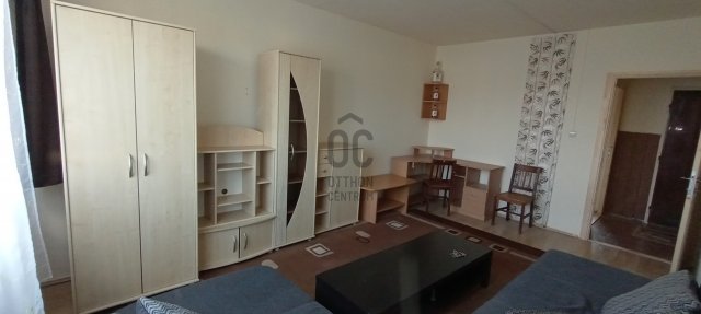 Eladó panellakás, Szegeden 53 M Ft, 3 szobás