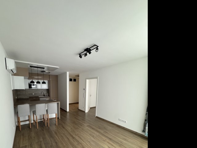 Kiadó téglalakás, albérlet, IX. kerületben, Lenhossék utcában