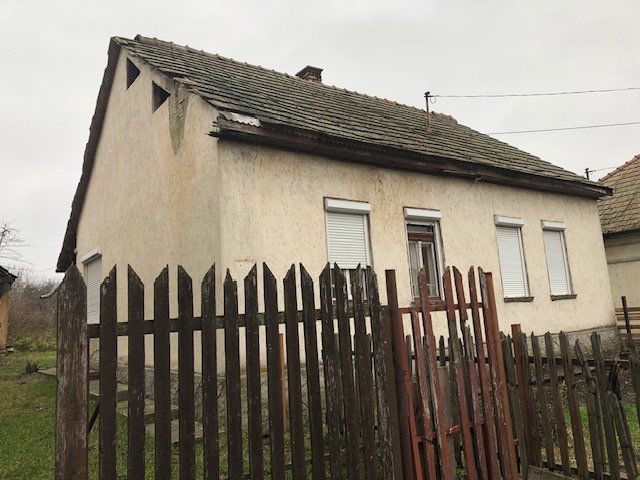 Eladó családi ház, Egyházasdengelegen 5.7 M Ft, 2 szobás