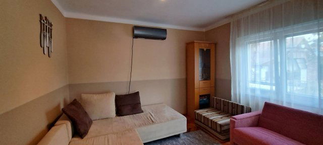 Eladó családi ház, Balatonkeresztúron 65 M Ft, 2 szobás