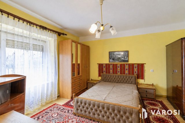 Eladó családi ház, Enyingen 45 M Ft, 3 szobás