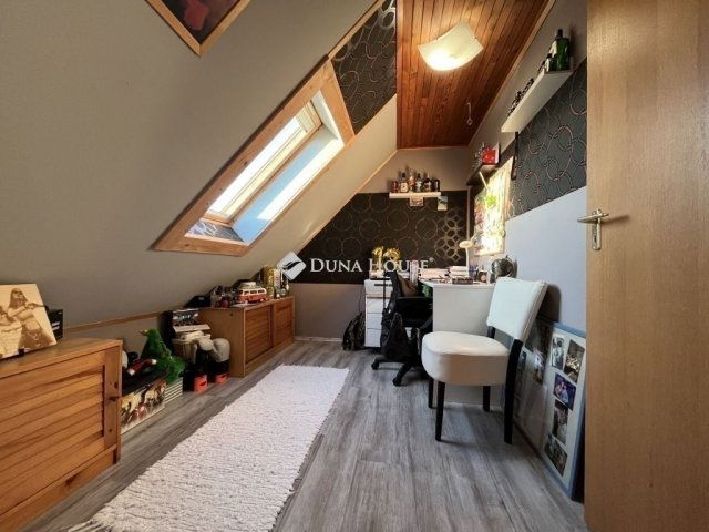 Eladó családi ház, Balatonfűzfőn 124.9 M Ft, 4 szobás