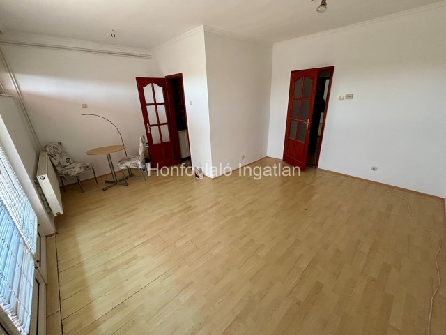 Eladó téglalakás, Nyíregyházán 45 M Ft, 2 szobás