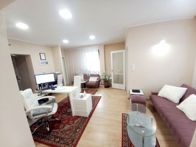 Eladó családi ház, Kecskeméten 70 M Ft, 4 szobás