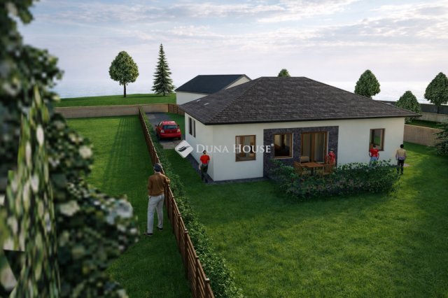 Eladó családi ház, Adonyban 74.9 M Ft, 4 szobás