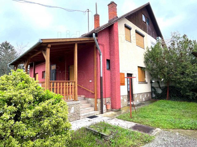 Eladó családi ház, Balatonszemesen 85 M Ft, 20 szobás