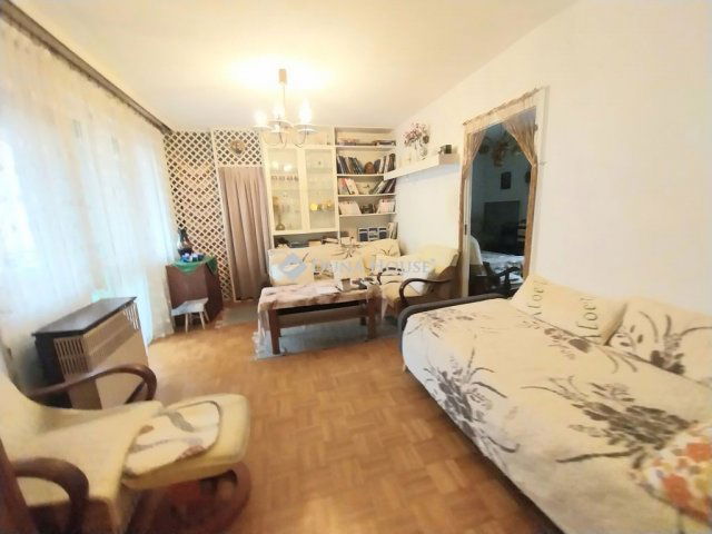 Eladó téglalakás, Gyöngyösön 32.9 M Ft, 3 szobás