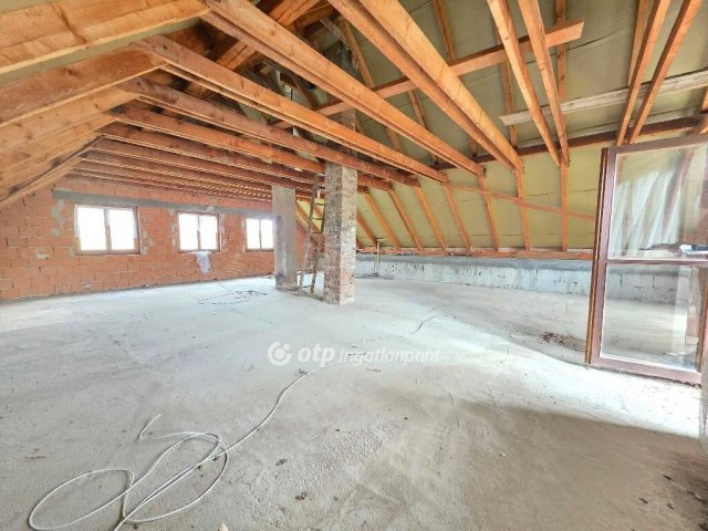 Eladó családi ház, Nagybörzsönyön 42.9 M Ft, 3 szobás
