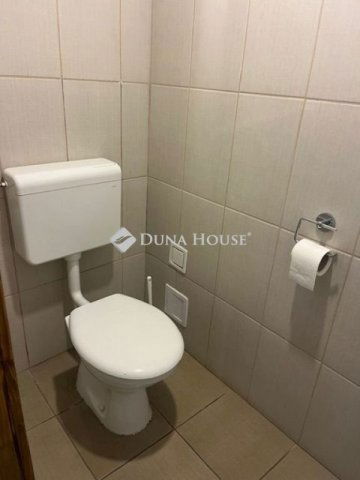 Eladó családi ház, Villányban 31 M Ft, 1 szobás