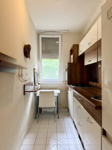 Kiadó téglalakás, albérlet, Debrecenben 190 E Ft / hó, 2 szobás