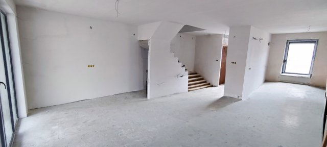 Eladó ikerház, Pécelen 99.9 M Ft, 4 szobás