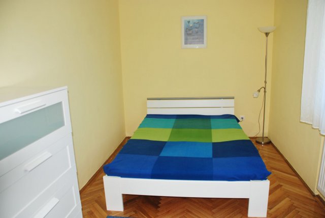 Kiadó téglalakás, albérlet, Debrecenben 280 E Ft / hó, 1 szobás