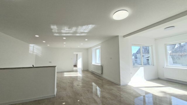 Eladó családi ház, Bujon 30.99 M Ft, 2 szobás