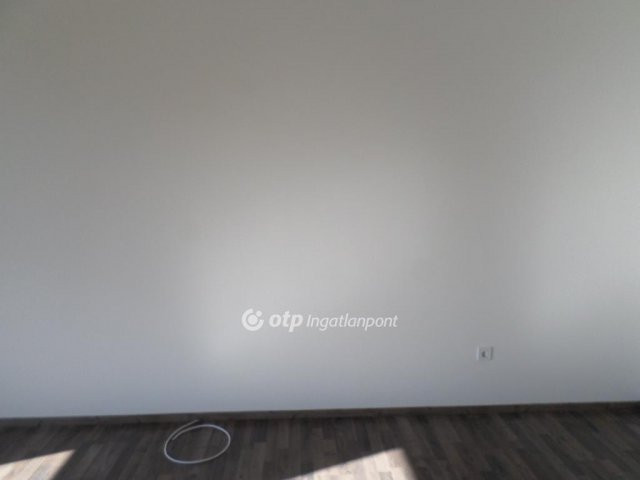 Eladó téglalakás, Tökölön 46.9 M Ft, 2 szobás