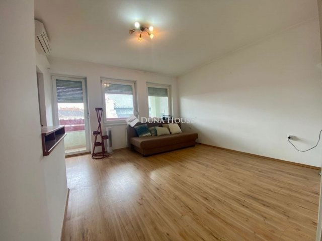 Eladó téglalakás, Budapesten, XX. kerületben 62.9 M Ft, 2 szobás