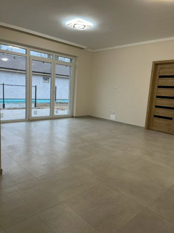 Eladó ikerház, Nyíregyházán 75 M Ft, 4 szobás