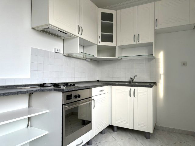 Eladó panellakás, Győrött 51.5 M Ft, 2 szobás