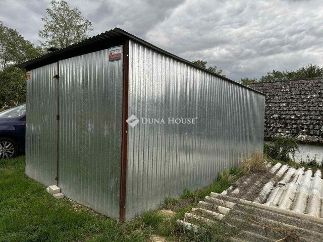 Eladó családi ház, Felsőnyéken 23.3 M Ft, 2 szobás