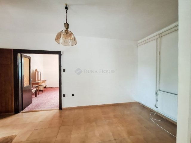 Eladó családi ház, Budapesten, XVI. kerületben 109.9 M Ft