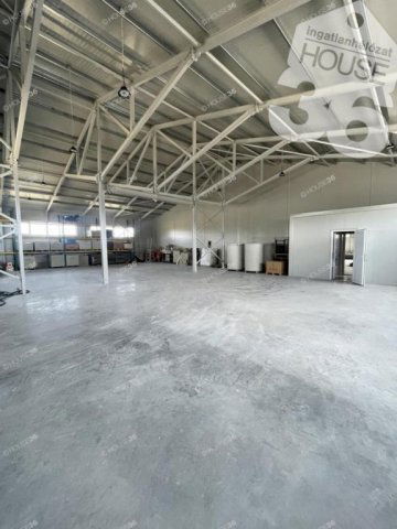 Eladó ipari ingatlan, Kecskeméten 630 M Ft / költözzbe.hu