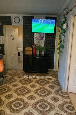 Eladó családi ház, Söjtörön 23 M Ft, 2 szobás
