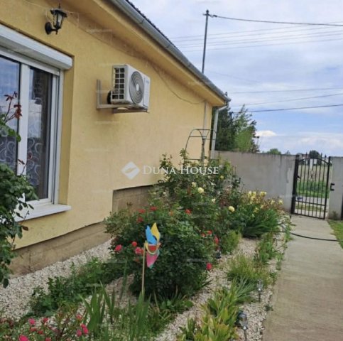 Eladó családi ház, Vállajon 34.9 M Ft, 5 szobás