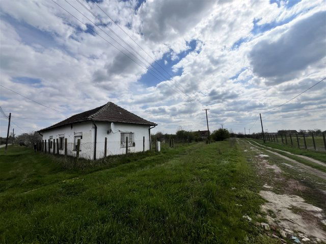 Eladó családi ház, Kötegyánon 2.99 M Ft, 2 szobás