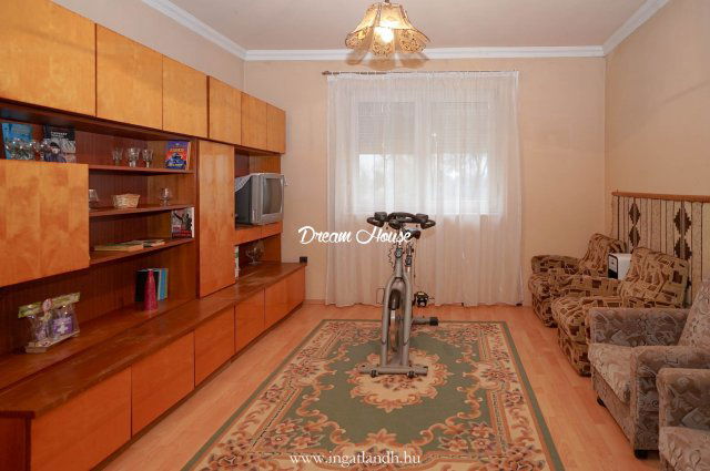 Eladó családi ház, Kemecsén 25.9 M Ft, 2 szobás
