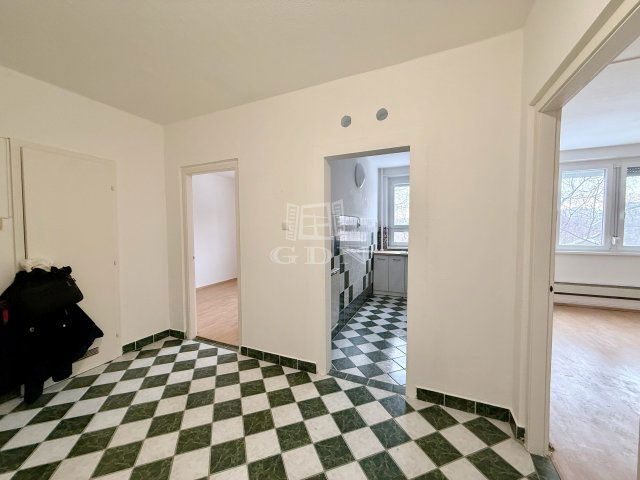 Eladó panellakás, Budapesten, III. kerületben 69.5 M Ft, 2 szobás