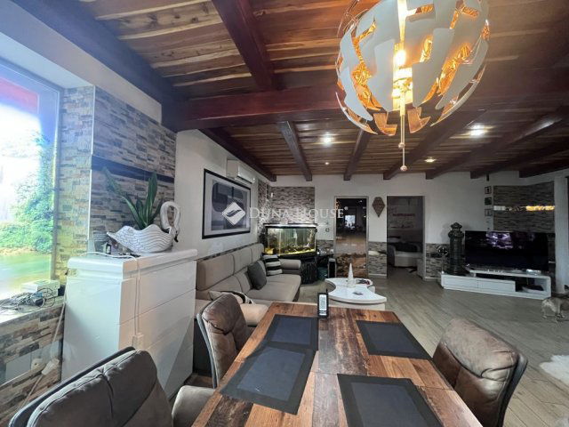 Eladó családi ház, Kiskörén 130 M Ft, 5 szobás