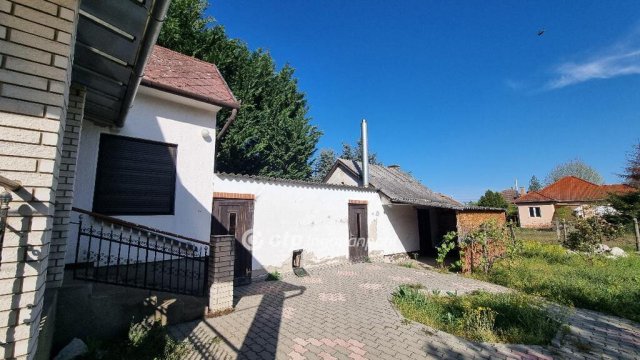 Eladó családi ház, Albertirsán 95 M Ft, 4 szobás