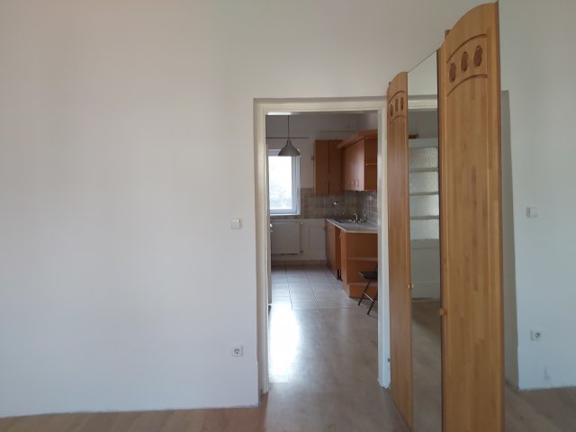 Eladó családi ház, Budapesten, XV. kerületben 55 M Ft