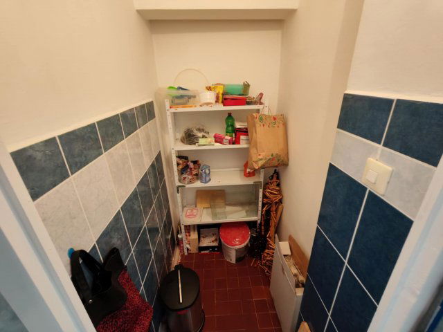 Eladó téglalakás, Oroszlányban 28 M Ft, 1 szobás