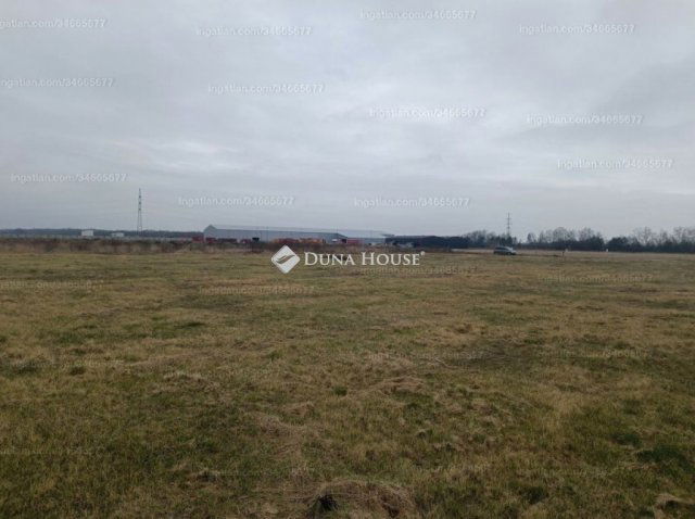 Eladó ipari ingatlan, Iszkaszentgyörgyön 312.22 M Ft