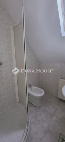 Eladó családi ház, Mogyoródon 98 M Ft, 5 szobás