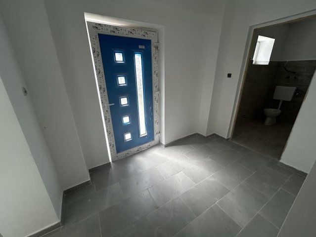 Eladó családi ház, Újszászon 17.8 M Ft, 2 szobás
