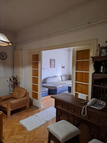 Kiadó téglalakás, albérlet, VII. kerületben, Damjanich utcában