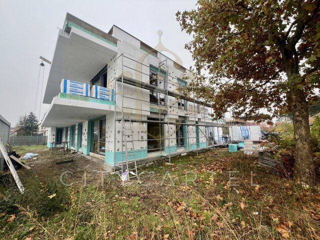 Eladó téglalakás, Balatonlelleén 69.99 M Ft, 3 szobás