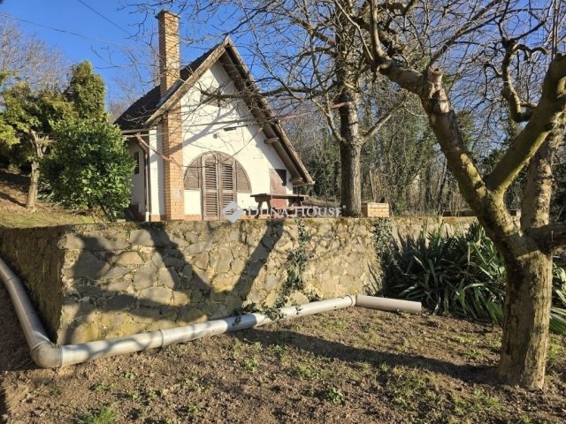 Eladó családi ház, Gyódon 16.49 M Ft, 2 szobás