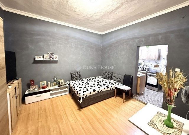 Eladó családi ház, Budapesten, XX. kerületben 110 M Ft, 6 szobás