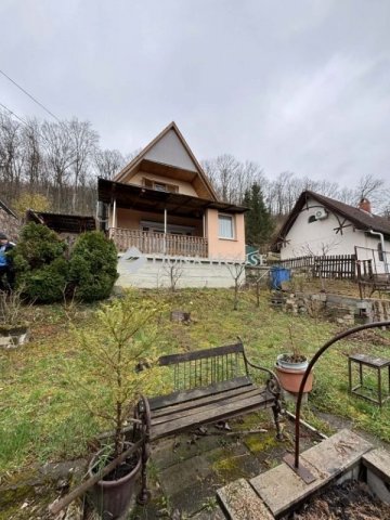 Eladó családi ház, Magyarhertelenden 35.9 M Ft, 3 szobás