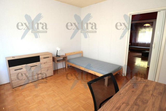 Kiadó panellakás, albérlet, Szegeden 170 E Ft / hó, 3 szobás
