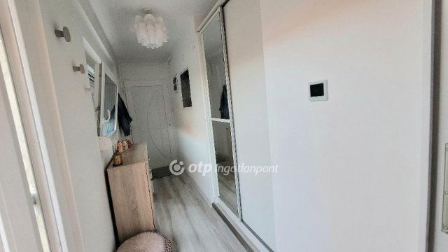 Eladó családi ház, Jászberényben 52.5 M Ft, 2+1 szobás