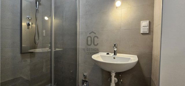 Eladó téglalakás, Budapesten, III. kerületben 64.5 M Ft