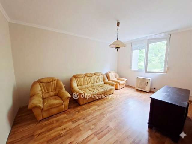 Kiadó téglalakás, albérlet, Miskolcon 130 E Ft / hó, 2 szobás