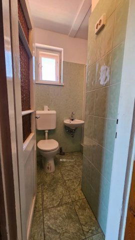 Eladó nyaraló, Mezőkövesden 25 M Ft, 2+2 szobás