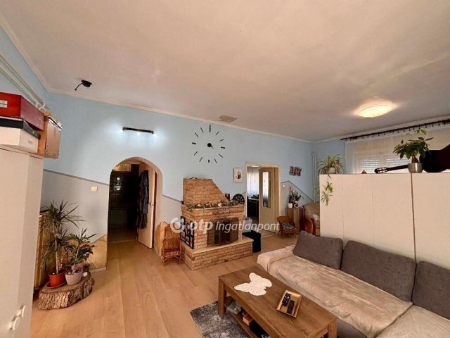 Eladó családi ház, Kiskunlacházán 78 M Ft, 2+1 szobás