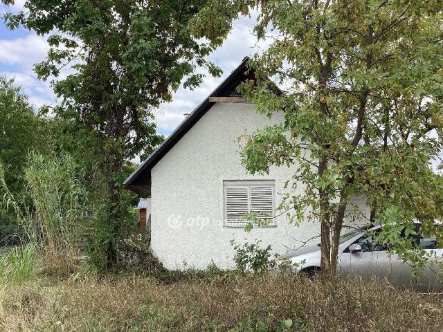 Eladó nyaraló, Gyomaendrődön 14.5 M Ft, 1 szobás