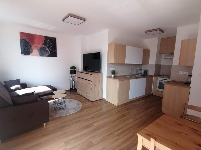 Kiadó téglalakás, albérlet, IX. kerületben, Bárd utcában