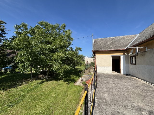 Eladó családi ház, Cserszegtomajon 44.9 M Ft, 2 szobás